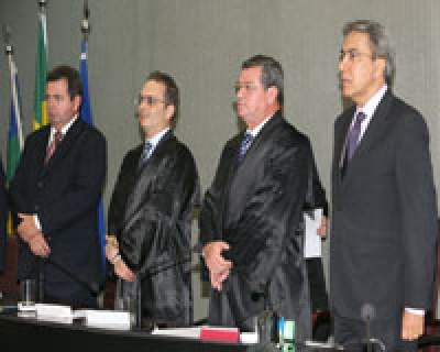 Empossada nova mesa diretora do TRE Sergipe