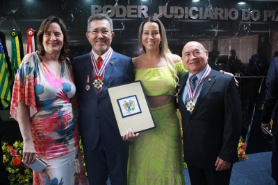 Presidente do TJSE é homenageado com o Colar do Mérito Judiciário do TJPI