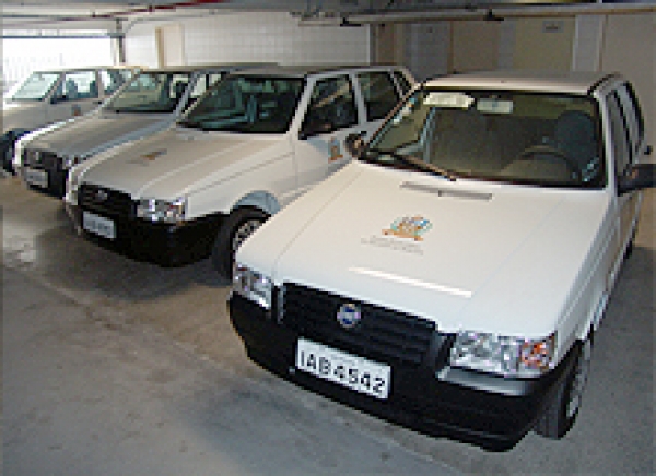 Tribunal renova frota