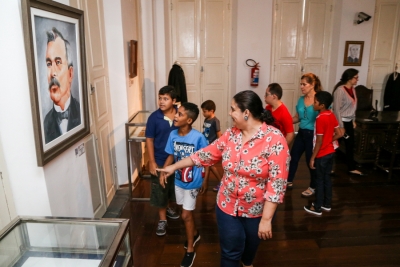 Estudantes de Nossa Senhora do Socorro visitam Memorial do Judiciário