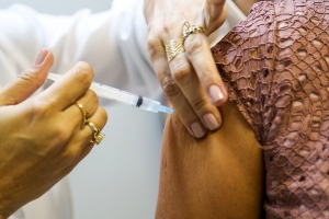 Vacinação contra gripe no Centro Médico do TJSE e no Fórum Gumersindo Bessa nesta quinta-feira