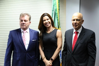 Pleno elege Mesa Diretora para o biênio 2023/2025