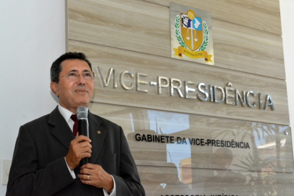 Bruno César - Dircom TJSE