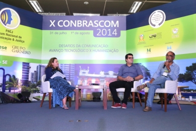 Conbrascom prossegue com painel sobre mídias sociais e oficinas