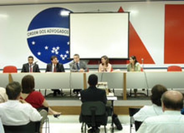 Portal do Advogado e Juizado Virtual são debatidos na OAB