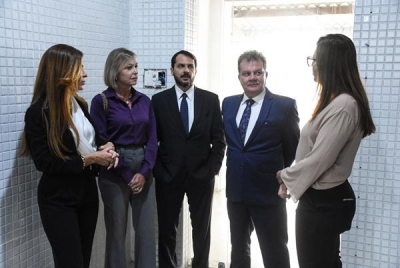 Presidente do TJSE e Corregedora visitam instalações do Cartório do 9º Ofício