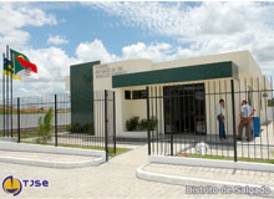 Entregue novo Fórum de Salgado