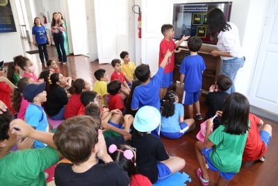 Memorial recebe crianças na abertura das comemorações dos 168 anos de Aracaju