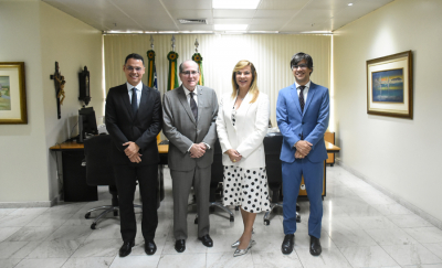 Presidente do TJSE recebe presidente eleito do TJMA