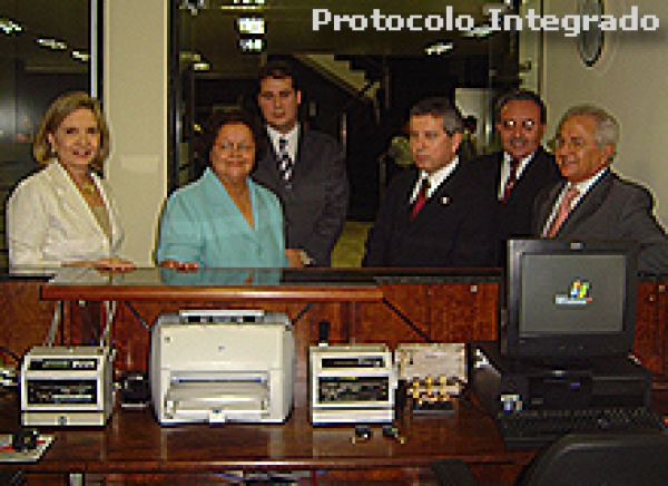 Três inaugurações marcaram a segunda-feira