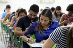 Estágio Nível Superior TJSE: universitários fazem prova