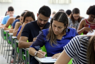 Estágio Nível Superior TJSE: universitários fazem prova