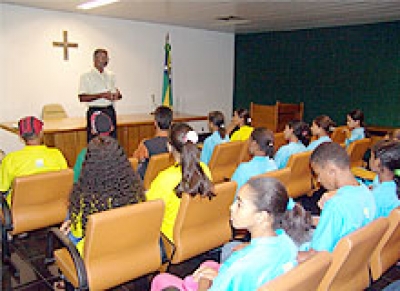 Estudantes de Arauá fazem pesquisa no TJSE