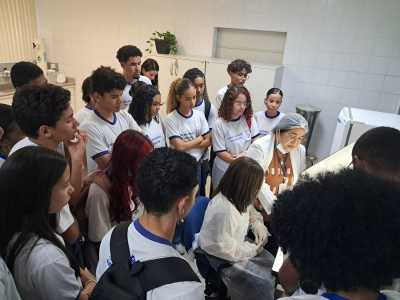 Estudantes do Centro de Excelência Professor João Costa visitam Arquivo Judiciário