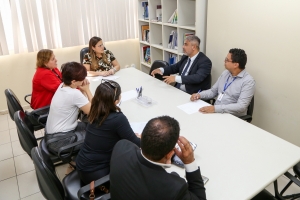 Grupo Nacional de Apoio à Adoção visita Coordenadoria da Infância