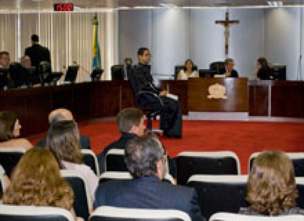 TJSE dá posse a mais um Juiz Substituto