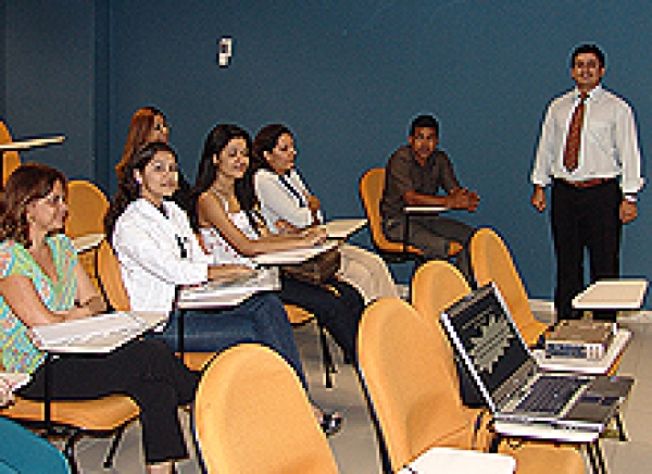 Doze novos servidores são nomeados