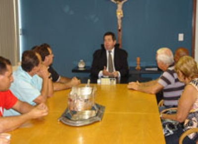 Presidente do TJSE recebe membros do Sindiserj e aposentados