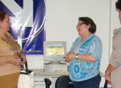 Autora portuguesa visita Arquivo Judiciário