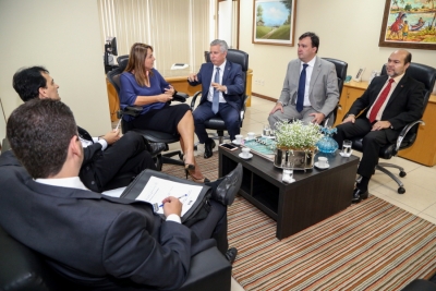 Corregedora recebe visita de diretoria da OAB