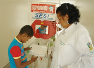 Projeto Semear promove palestra sobre educação bucal