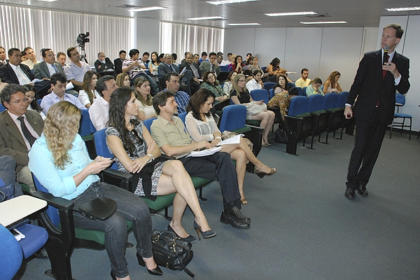"Sistematização das Ações Cíveis Eleitorais’ abre sequência de cursos sobre eleições