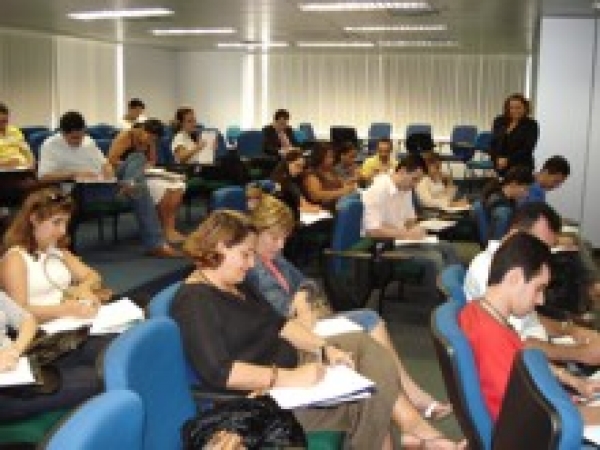 TJ capacita servidores em Comunicação Oficial