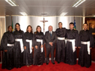 Empossados oito Juízes Substitutos