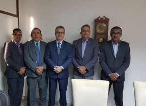 Associação dos Oficiais de Justiça é recebida pelo Presidente do TJSE