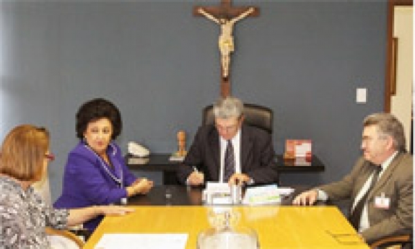 TJSE vai cooperar na  implementação do Diário Oficial Eletrônico do TCE