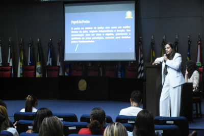 Coordenadoria de Perícias Judiciais leva orientações aos peritos externos