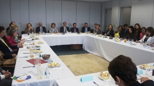 Des. Luiz Mendonça representa TJSE em encontro sobre a Semana Nacional da Mulher