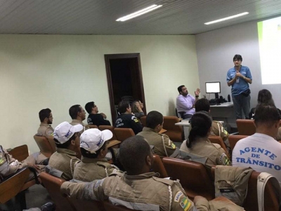 Pare, Concilie e Siga: nova capacitação para os agentes de trânsito da SMTT