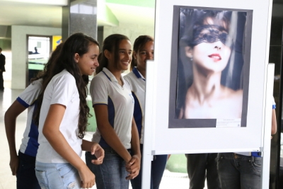 Exposição de Fotografias encerra Semana da Justiça pela Paz em Casa no TJSE