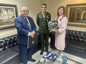 Presidente do TJSE recebe comandante do 28 BC