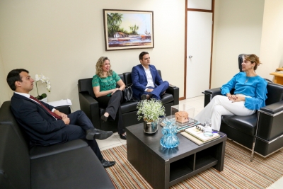 Corregedora do TJSE recebe direção da Associação dos Delegados da Polícia Civil