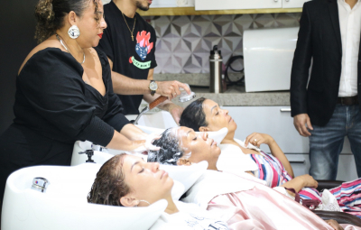 Paz em Casa: mulheres em situação de violência e em vulnerabilidade social são atendidas em salão de beleza