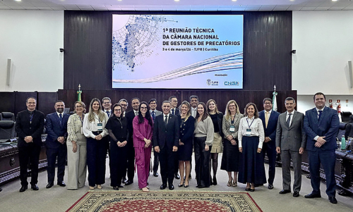Juiz gestor de Precatórios do TJSE participa de reunião nacional em Curitiba