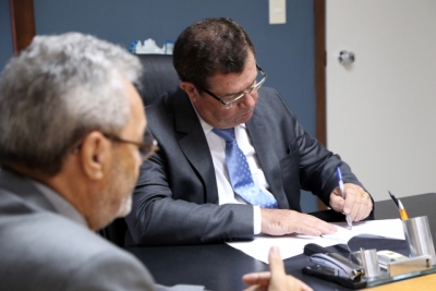 SEI: TJSE assina Termo de Cooperação com TCE/SE