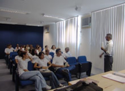 Estudantes visitam o Memorial do Judiciário