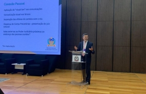 Presidente do TJSE apresenta Sala de Participação Digital no Enastic