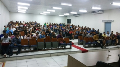 Juiz fala sobre Justiça Restaurativa para alunos de Direito de Propriá