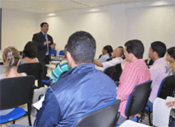 TJSE treina estagiários para Pesquisa de Satisfação do Público Externo