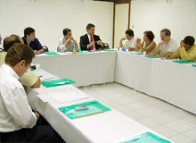 Amase sedia encontro de associações