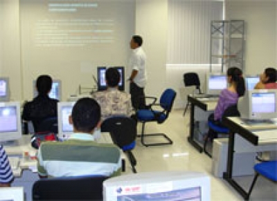 Curso capacita servidores sobre custas processuais