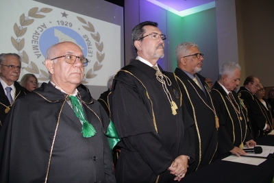 TJSE prestigia posse de nova acadêmica na ASL