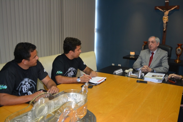 Em encontro com o Sindijus, Presidente apresenta nova proposta de reajuste para os servidores