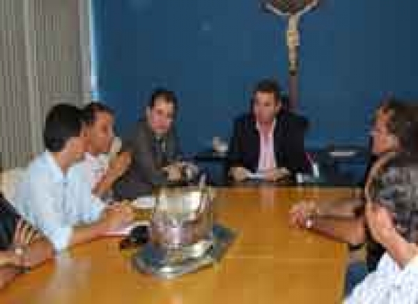 Presidente do TJSE recebe diretoria do Sindiserj